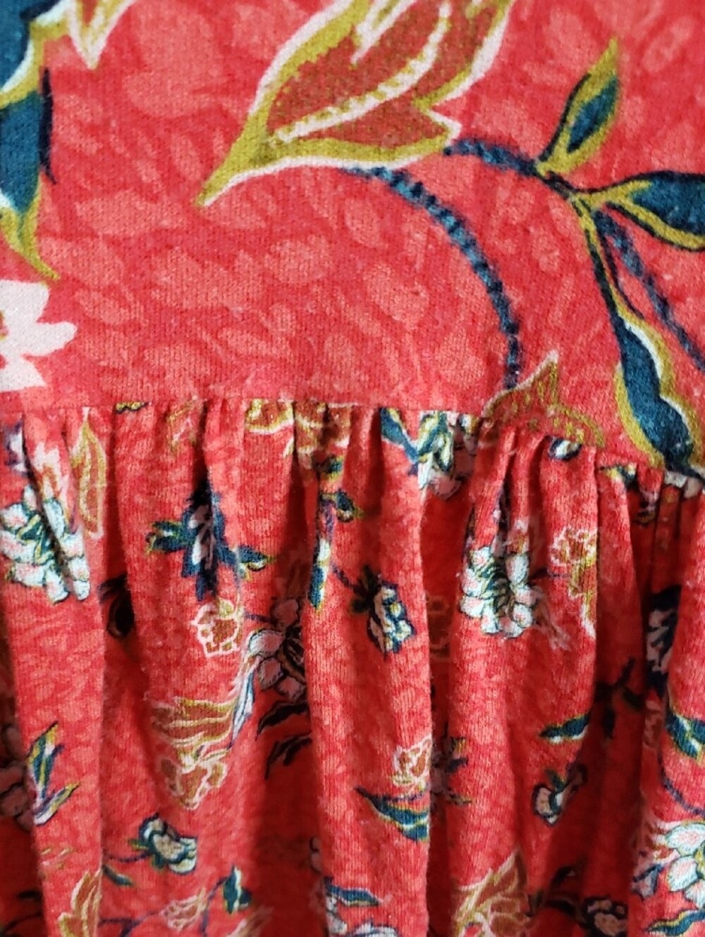 torrid 2 Red Floral Tie-Front Peplum Tunic Top 2X DEFECT CALL-OUT - Picture 6 of 8